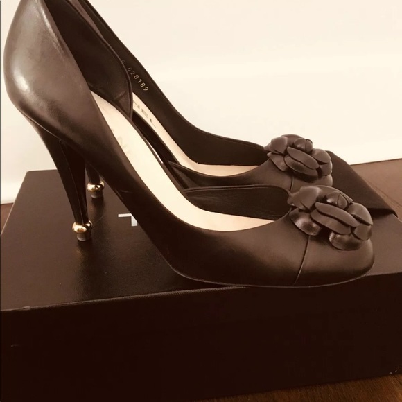 Chanel heels color black/gold - Picture 4 of 7